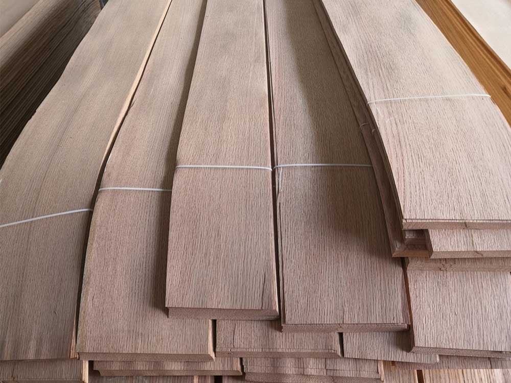 rift red oak veneer